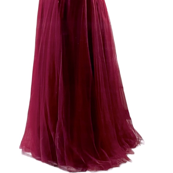 Gorgeous Prom dress in wine - Picture 7 of 13